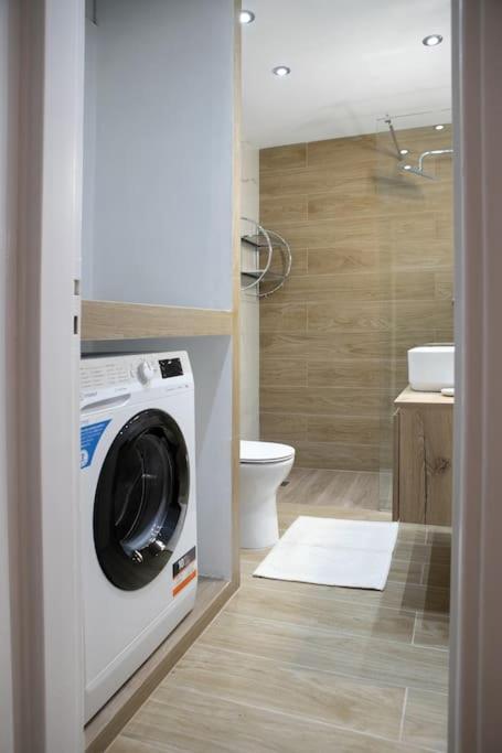 Stylish And Comfortable Apartment Αθήνα Εξωτερικό φωτογραφία